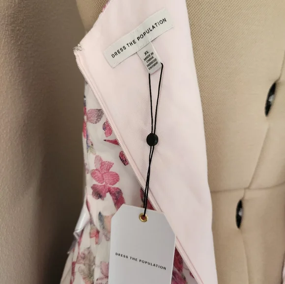 🆕️Dress The Population- Dress - Picture 9 of 10